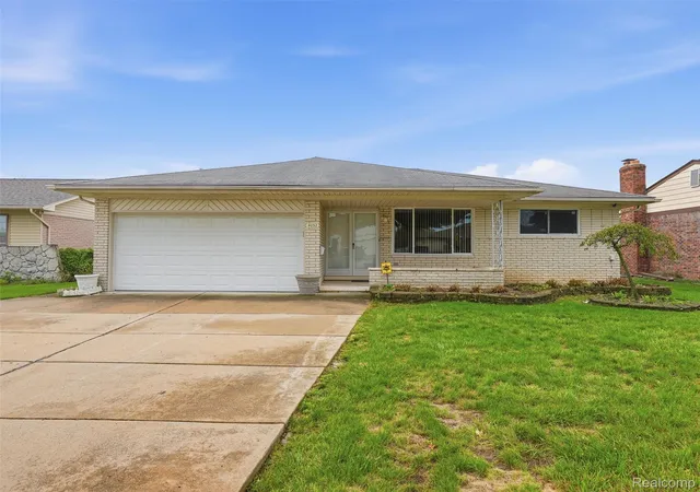 Photo 1 of Single family home for sale at 4052 Stephanie Dr, Sterling Heights, MI 48310 | MLS# 20261073018 | Listing updated on 2026-09-12