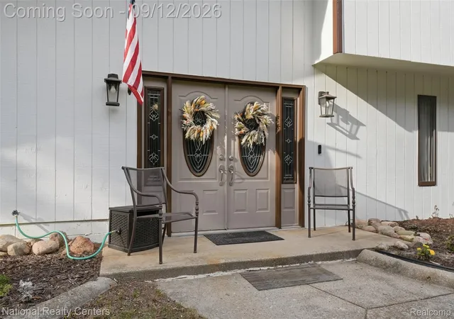 Photo 3 of Single family home for sale at 2631 Garden Rd, Milford, MI 48381 | MLS# 20261073025 | Listing updated on 2026-09-13