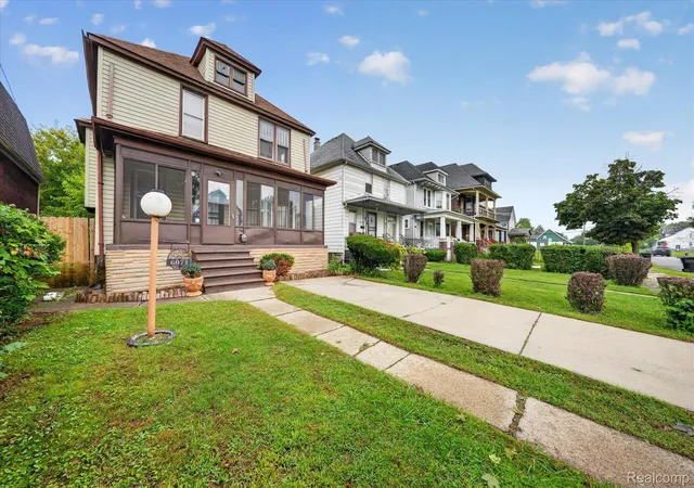Photo 2 of Single family home for sale at 6071 30th Street, Detroit, MI 48210 | MLS# 20261073029 | Listing updated on 2026-09-11