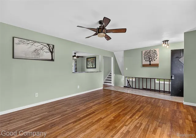 Photo 4 of Single family home for sale at 3870 Fernleigh Dr, Troy, MI 48083 | MLS# 20261073036 | Listing updated on 2026-09-15