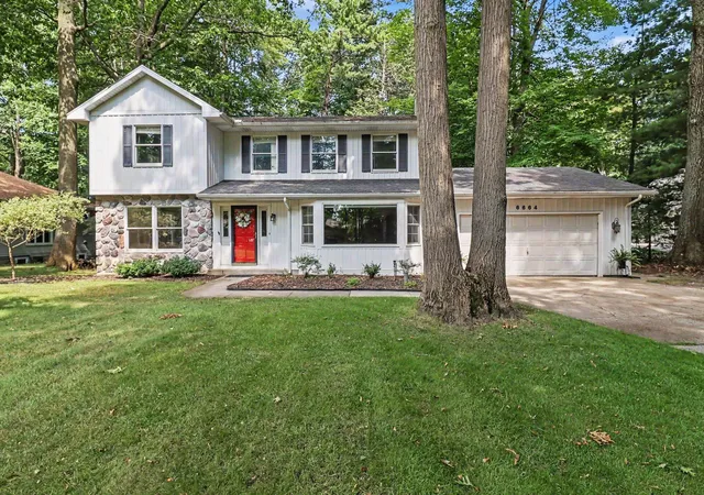 Photo 1 of Single family home for sale at 6664 W Timber Ln, Ludington, MI 49431 | MLS# 67026048170 | Listing updated on 2026-10-08