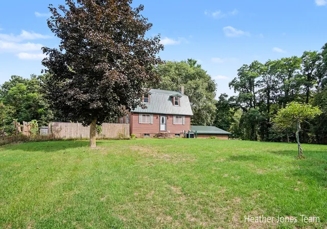 Photo 1 of Single family home for sale at 3791 S Holland Rd, Sidney, MI 48885 | MLS# 65026048174 | Listing updated on 2026-10-02