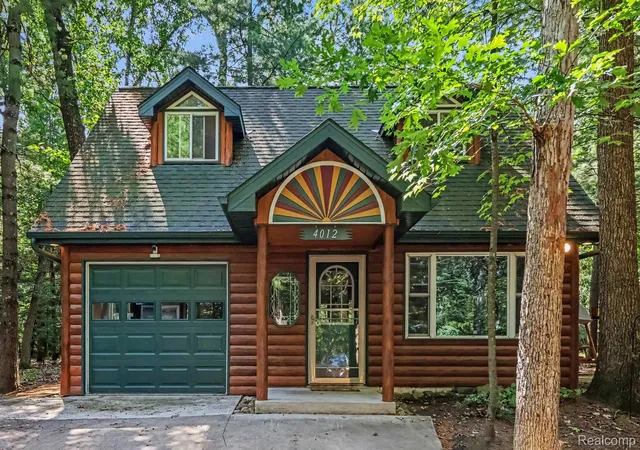 Photo 2 of Single family home for sale at 4012 Wintergreen Dr, Allegan, MI 49010 | MLS# 20261073050 | Listing updated on 2026-09-14