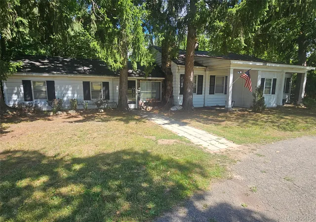 Single family home for sale at 23820 Lee Baker Dr, Southfield, MI 48075 | MLS# 20261073070