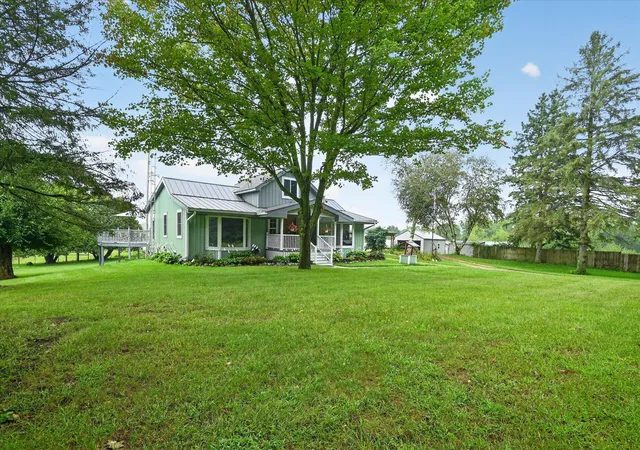 Photo 1 of Single family home for sale at 12915 Cassidy Rd, Bellevue, MI 49021 | MLS# 65026048196 | Listing updated on 2026-09-11