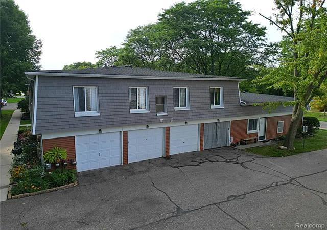 Photo 2 of Condo for sale at 38173 Greenwood St, Westland, MI 48185 | MLS# 20261073077 | Listing updated on 2026-09-16