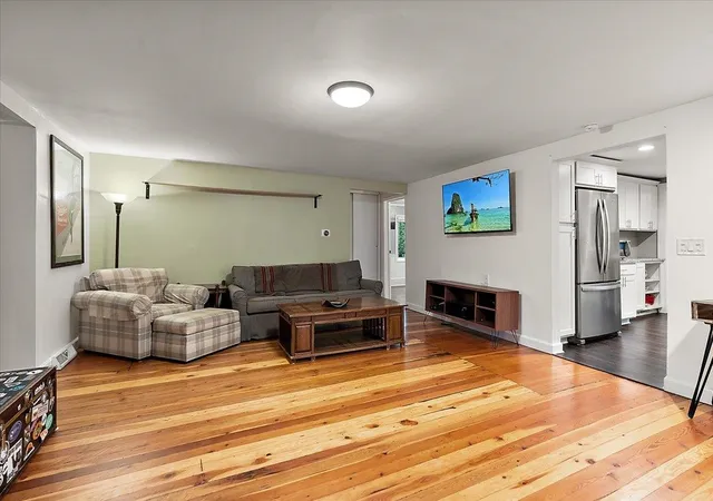 Photo 4 of Single family home for sale at 740 Fern St, Traverse City, MI 49686 | MLS# 78080073401 | Listing updated on 2026-09-14