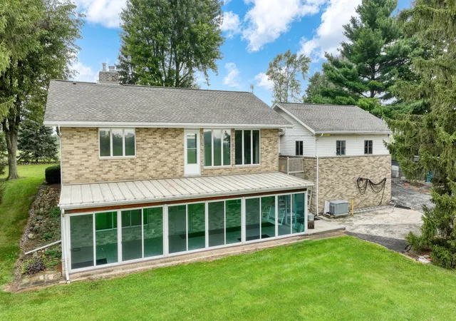 Photo 2 of Single family home for sale at 11625 Ridge Hwy, Tecumseh, MI 49286 | MLS# 81026048202 | Listing updated on 2026-09-14