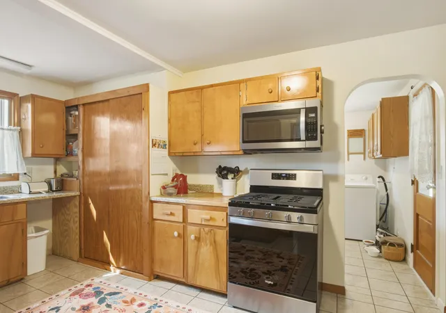 Photo 3 of Single family home for sale at 8182 S Youngman Rd, Greenville, MI 48838 | MLS# 72026048207 | Listing updated on 2026-09-15