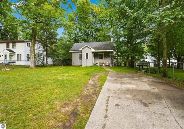 Photo 4 of Single family home for sale at 116 Huron Pl, Cadillac, MI 49601 | MLS# 72026048201 | Listing updated on 2026-09-10
