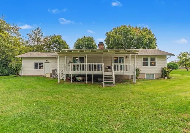 Photo 3 of Single family home for sale at 7070 Hitchingham Rd, Ypsilanti, MI 48197 | MLS# 81026048209 | Listing updated on 2026-09-11