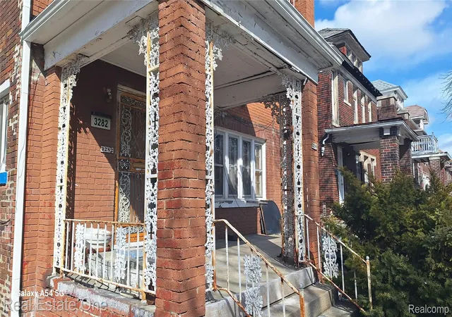 Listing Photo 2 - Condo for sale in building located at 3280 Fullerton, Detroit, MI 48238