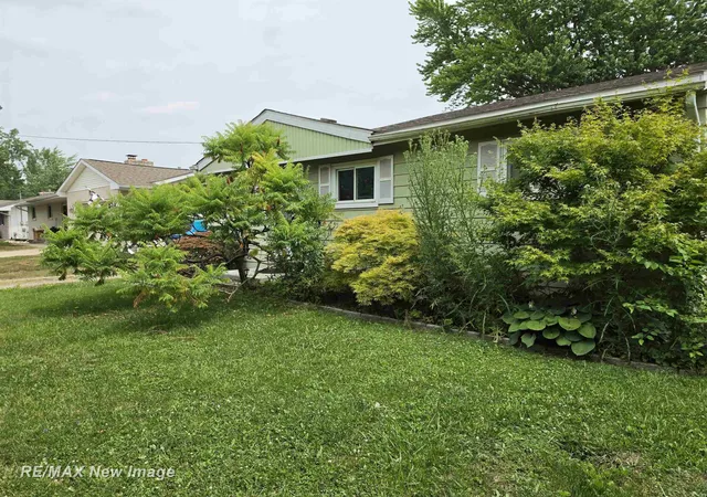 Photo 2 of Single family home for sale at 771 S Center Rd, Saginaw, MI 48638 | MLS# 61050221412 | Listing updated on 2026-09-10