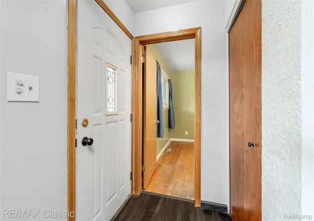 Photo 3 of Single family home for sale at 31026 W Chicago St, Livonia, MI 48150 | MLS# 20261073109 | Listing updated on 2026-09-21