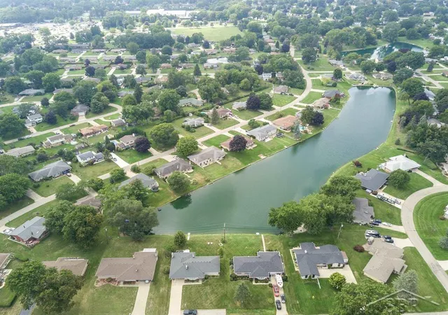 Photo 3 of Single family home for sale at 5171 Lorin Dr, Shelby Township, MI 48316 | MLS# 61050221419 | Listing updated on 2026-09-10