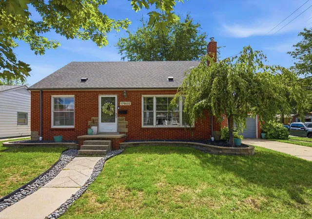 Photo 1 of Single family home for sale at 17802 Homer St, Roseville, MI 48066 | MLS# 58050221424 | Listing updated on 2026-09-14