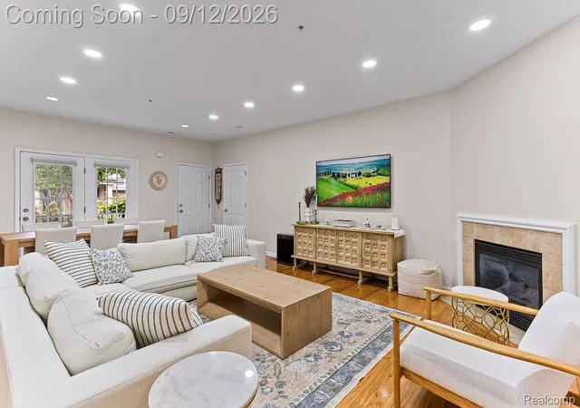 Photo 3 of Condo for sale at 22274 Abbey Ln, Dearborn, MI 48124 | MLS# 20261073138 | Listing updated on 2026-09-14