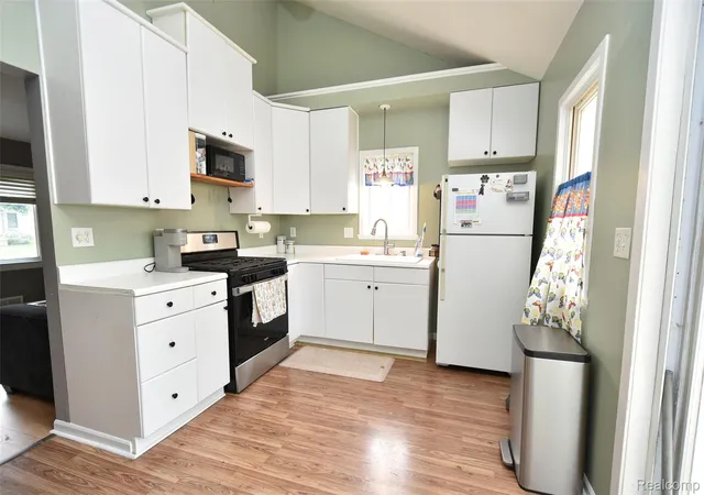 Photo 2 of Single family home for sale at 1379 Brady Ave, Burton, MI 48529 | MLS# 20261073140 | Listing updated on 2026-09-12