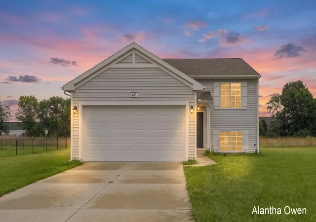 Photo 1 of Single family home for sale at 465 Orchard St, Constantine, MI 49042 | MLS# 65026048231 | Listing updated on 2026-09-25