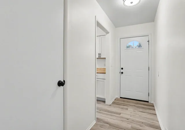 Photo 4 of Single family home for sale at 1150 Baseline Rd, Battle Creek, MI 49017 | MLS# 65026048232 | Listing updated on 2026-09-17