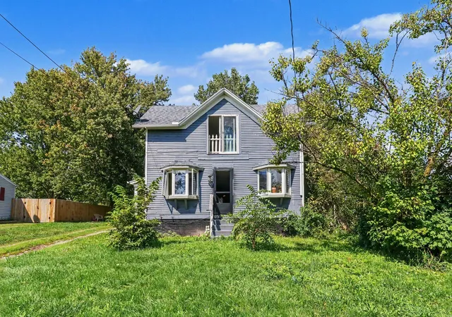Photo 3 of Single family home for sale at 340 E Main St, Hudson, MI 49247 | MLS# 62026048240 | Listing updated on 2026-09-14