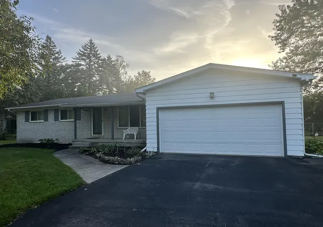Photo 1 of Single family home for sale at 5168 Woodcliff Dr, Flint, MI 48504 | MLS# 81026048241 | Listing updated on 2026-09-10