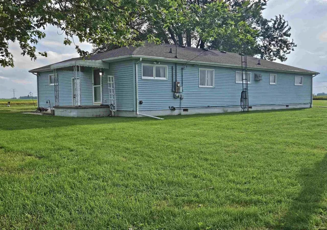 Photo 2 of Single family home for sale at 2407 Aitken Rd, Croswell, MI 48422 | MLS# 58050221431 | Listing updated on 2026-09-10