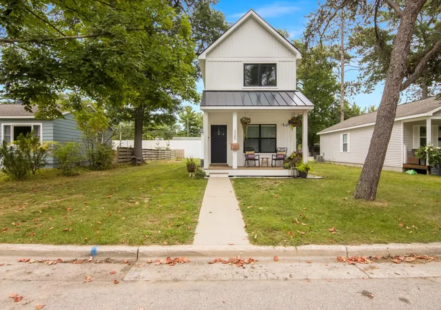 Single family home for sale at 325 Hamilton St, Traverse City, MI 49686 | MLS# 78080073410