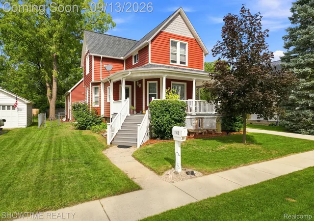 Photo 1 of Single family home for sale at 1513 Saint Clair Blvd, Algonac, MI 48001 | MLS# 20261073176 | Listing updated on 2026-09-13