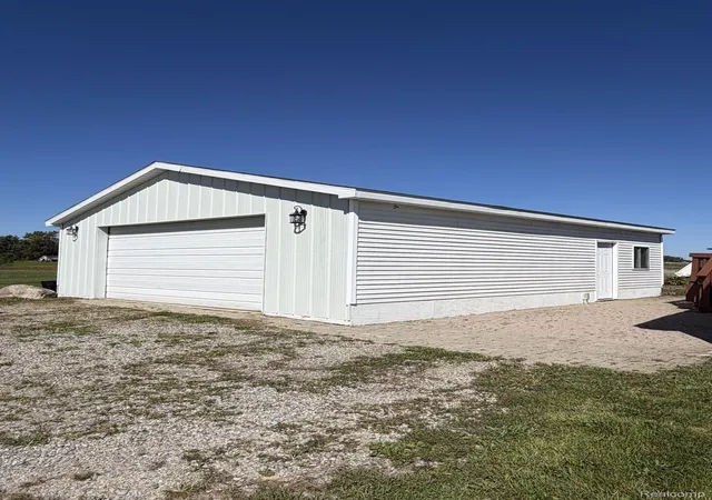 Photo 2 of Single family home for sale at 1313 E Murphy Lake Rd, Mayville, MI 48744 | MLS# 20261073183 | Listing updated on 2026-10-11