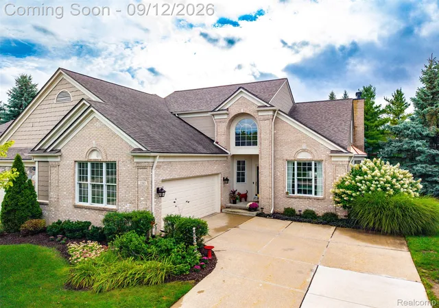 Photo 4 of Condo for sale at 1385 Copper Cir, Rochester, MI 48306 | MLS# 20261073189 | Listing updated on 2026-09-14