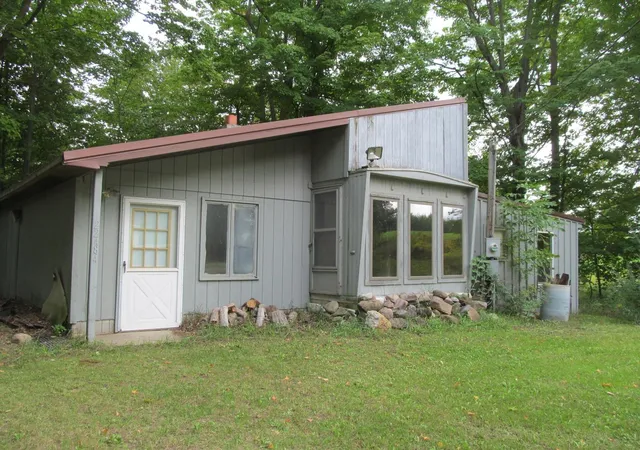 Single family home for sale at 22484 90th Avenue, Marion, MI 49665 | MLS# 78080073416