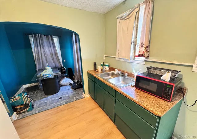 Photo 2 of Single family home for sale at 9183 Appoline St, Detroit, MI 48228 | MLS# 20261073211 | Listing updated on 2026-09-11
