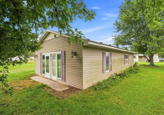 Single family home for sale at 3305 N 3 1/2 Rd, Mesick, MI 49668 | MLS# 78080073419