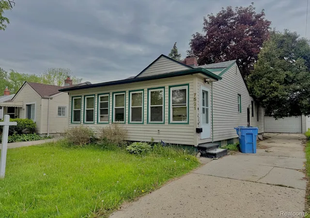 Photo 1 of Single family home for sale at 7521 N Silvery Ln, Dearborn Heights, MI 48127 | MLS# 20261073222 | Listing updated on 2026-09-11