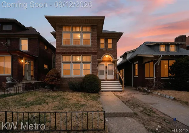 Photo 2 of Multi family home for sale at 4016 Hogarth St, Detroit, MI 48204 | MLS# 20261073227 | Listing updated on 2026-09-12