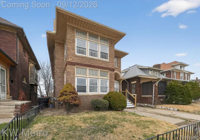 Photo 3 of Multi family home for sale at 4016 Hogarth St, Detroit, MI 48204 | MLS# 20261073227 | Listing updated on 2026-09-12