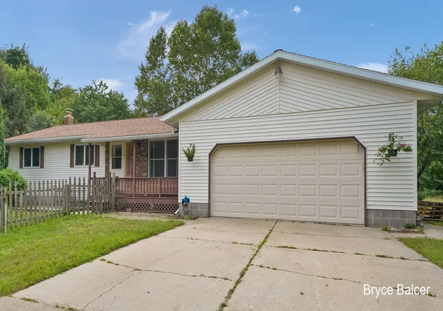 Single family home for sale at 14855 Coalter Ave NW, Kent City, MI 49330 | MLS# 65026048276