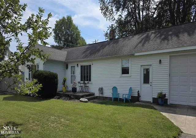 Photo 2 of Single family home for sale at 45477 Bemis Rd, Sumpter Township, MI 48111 | MLS# 58050221450 | Listing updated on 2026-09-27