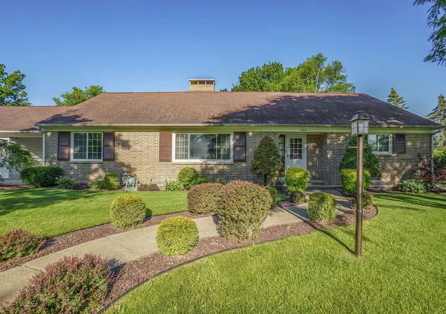 Photo 1 of Single family home for sale at 906 Walnut St, Three Rivers, MI 49093 | MLS# 66026048278 | Listing updated on 2026-09-11