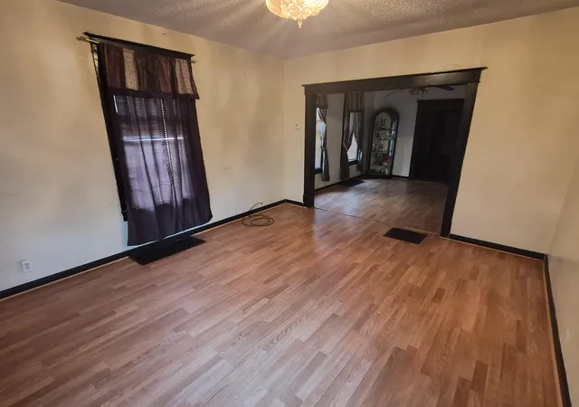 Photo 3 of Single family home for sale at 2340 Sanford St, Muskegon, MI 49444 | MLS# 65026048282 | Listing updated on 2026-09-11