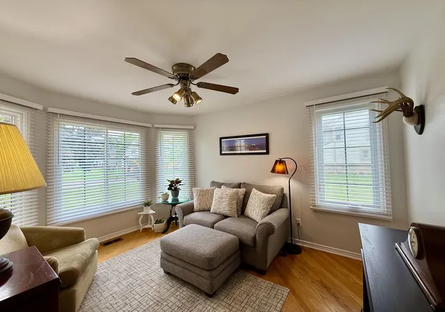 Listing Photo 4 - Condo for sale in building located at 741 Red Maple Ln, Wixom, MI 48393