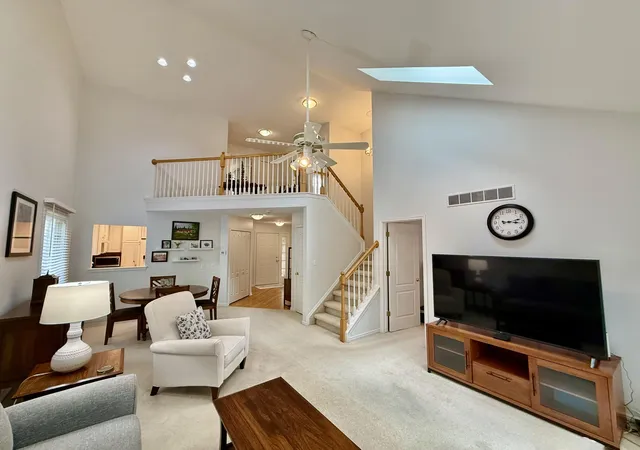 Listing Photo 5 - Condo for sale in building located at 741 Red Maple Ln, Wixom, MI 48393