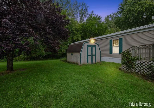 Photo 22 of Single family home for sale at 176 Wallasey Dr SW, Grand Rapids, MI 49548 | MLS# 65026048289 | Listing updated on 2026-09-15