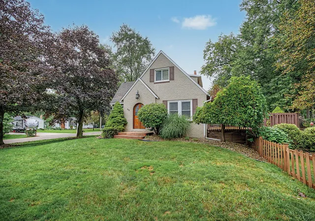 Photo 3 of Single family home for sale at 352 Dunham Dr, Battle Creek, MI 49015 | MLS# 66026048291 | Listing updated on 2026-09-16