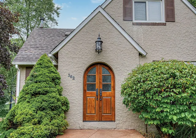 Photo 4 of Single family home for sale at 352 Dunham Dr, Battle Creek, MI 49015 | MLS# 66026048291 | Listing updated on 2026-09-16