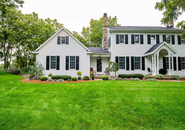 Photo 3 of Condo for sale at 8259 Wallinwood Springs Dr, Jenison, MI 49428 | MLS# 65026048292 | Listing updated on 2026-09-17