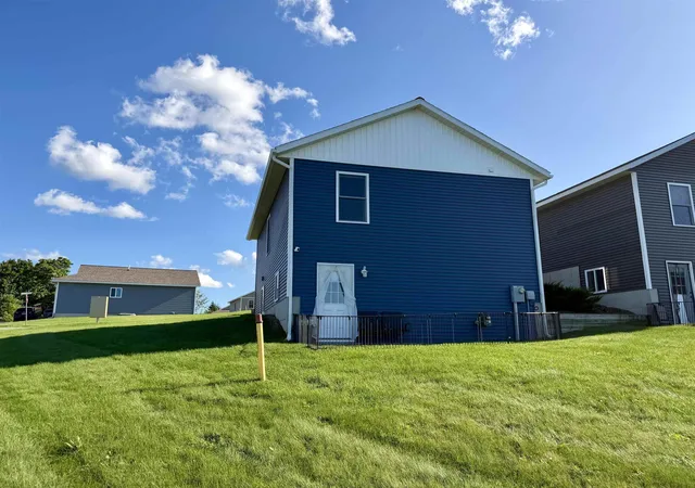 Photo 2 of Single family home for sale at 1116 Basil Pl, Traverse City, MI 49696 | MLS# 78080073423 | Listing updated on 2026-09-15