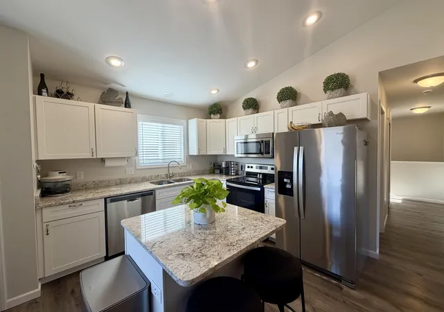 Photo 4 of Single family home for sale at 1116 Basil Pl, Traverse City, MI 49696 | MLS# 78080073423 | Listing updated on 2026-09-15