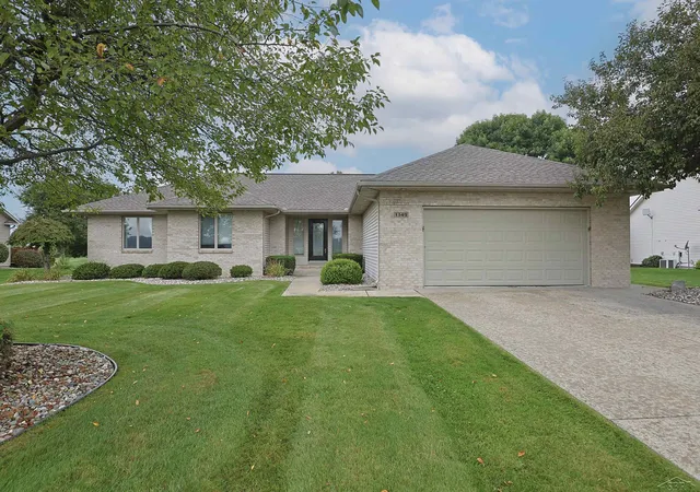 Photo 2 of Single family home for sale at 1349 Kennely Rd, Saginaw, MI 48609 | MLS# 61050221459 | Listing updated on 2026-09-11